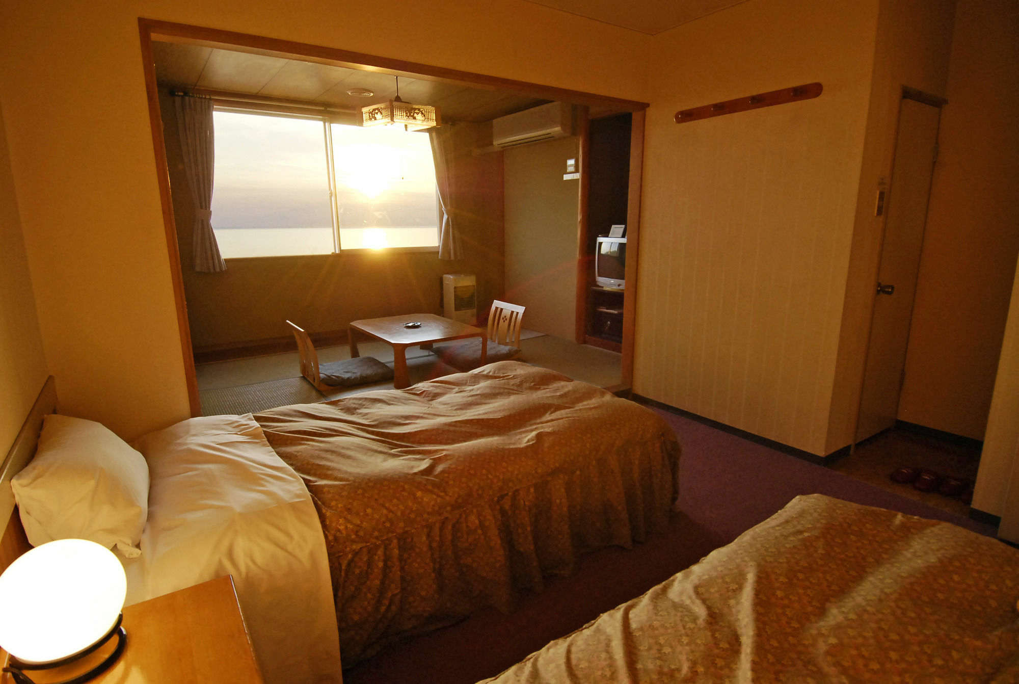 Shiretoko Yuhi No Ataruie Onsen Hostel Shari Eksteriør billede