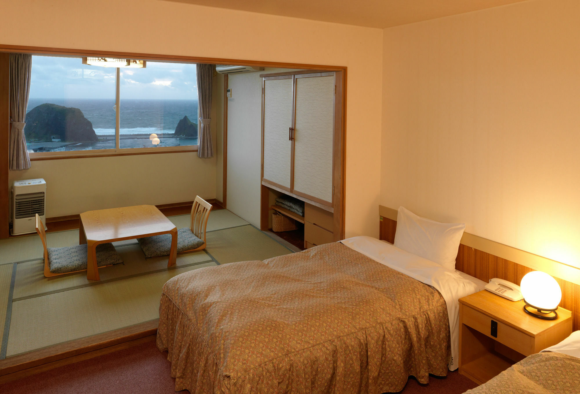 Shiretoko Yuhi No Ataruie Onsen Hostel Shari Eksteriør billede
